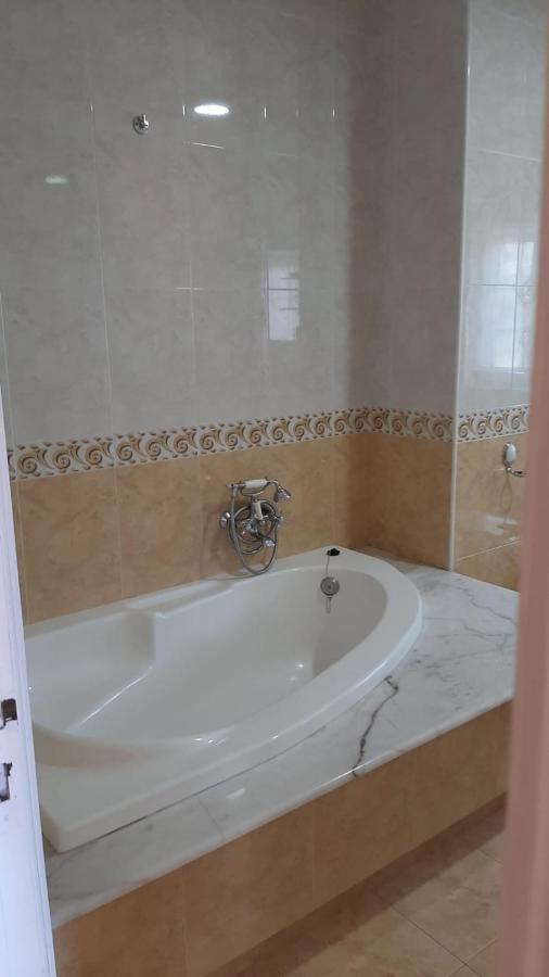 הוילה קרנוטה Casa Playa De Caldebarcos מראה חיצוני תמונה