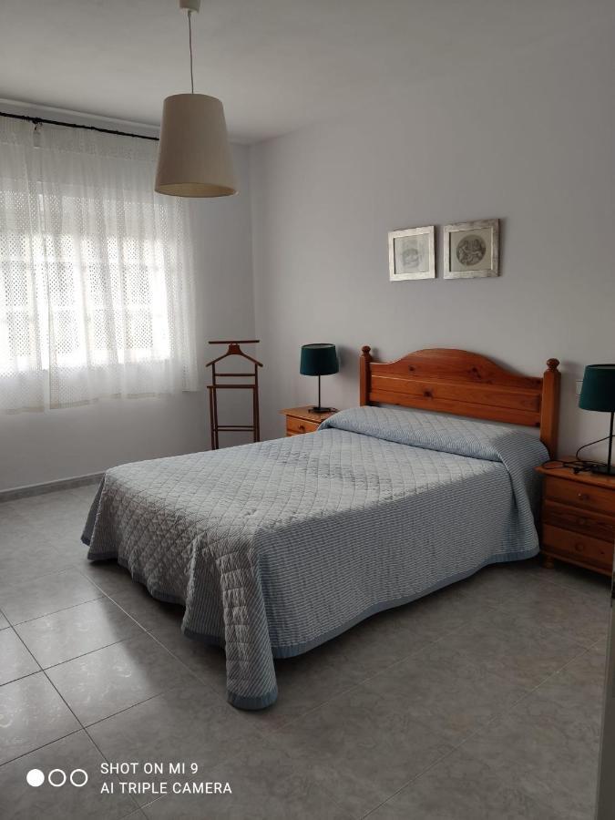 הוילה קרנוטה Casa Playa De Caldebarcos מראה חיצוני תמונה
